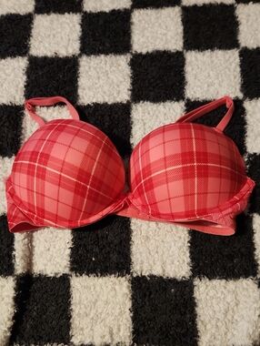 Victoria's Secret Pink Plaid Padded Push-Up Bra